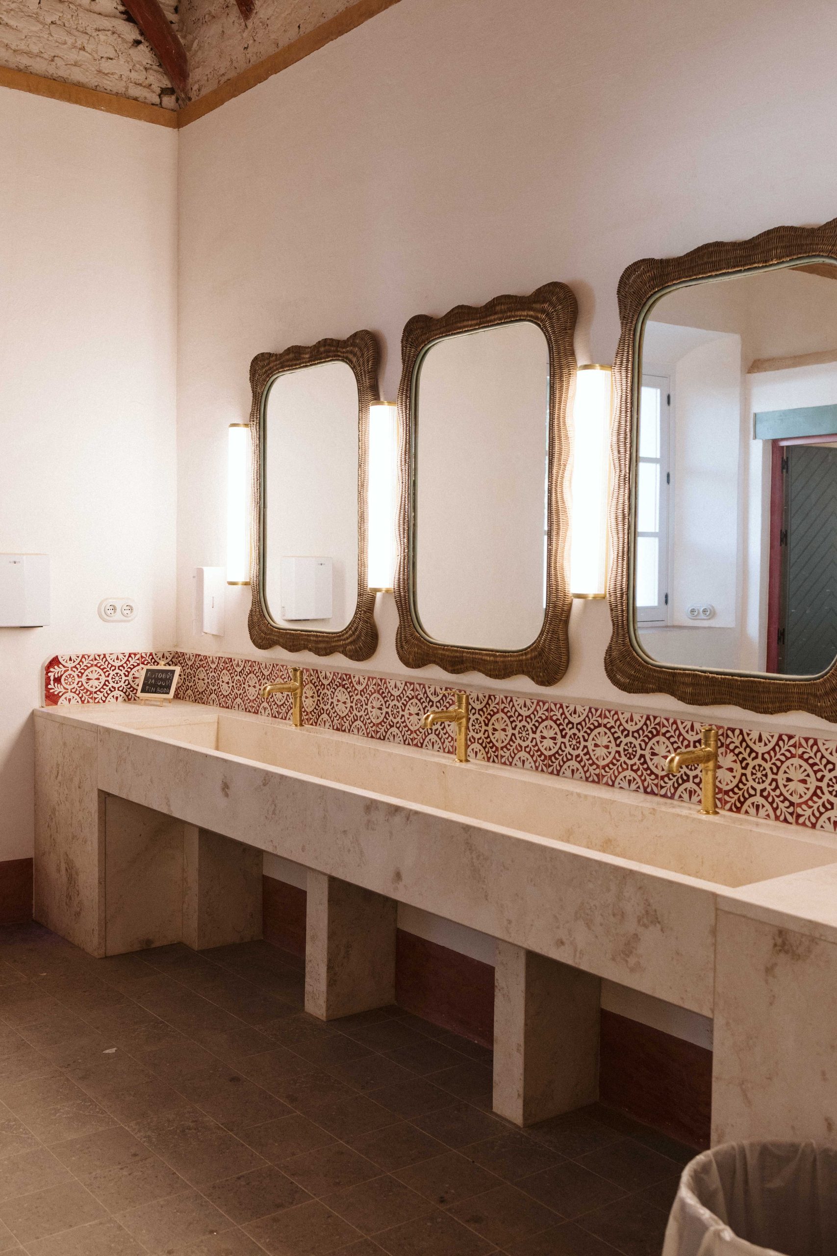 BAÑOS-4
